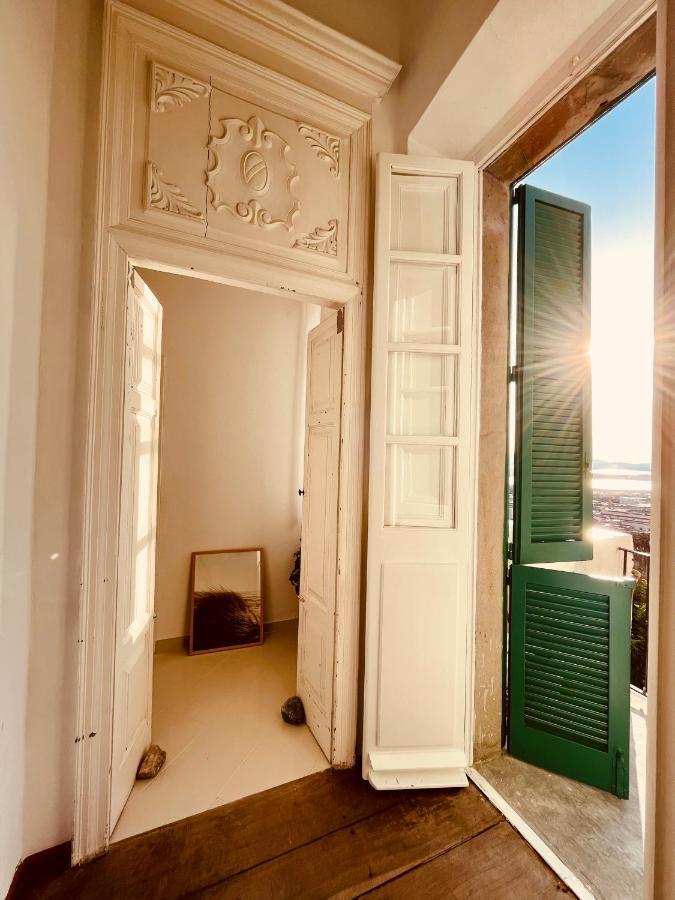 Apartament Antica Dimora La Madonnina, Residenza Storica Con Vista Incantevole A Cagliari Zewnętrze zdjęcie