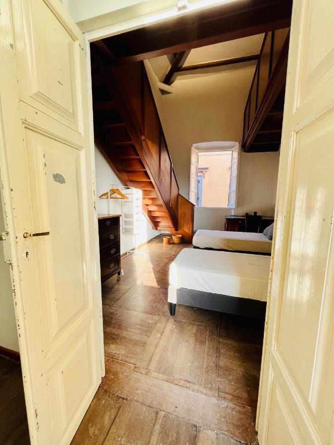 Apartament Antica Dimora La Madonnina, Residenza Storica Con Vista Incantevole A Cagliari Zewnętrze zdjęcie