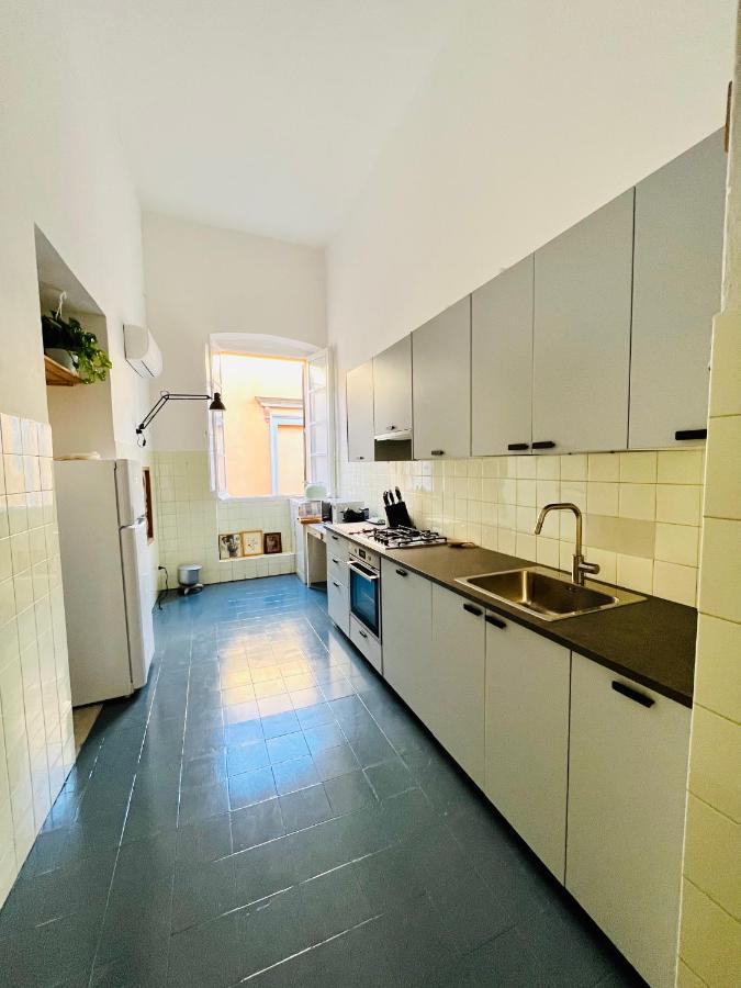 Apartament Antica Dimora La Madonnina, Residenza Storica Con Vista Incantevole A Cagliari Zewnętrze zdjęcie